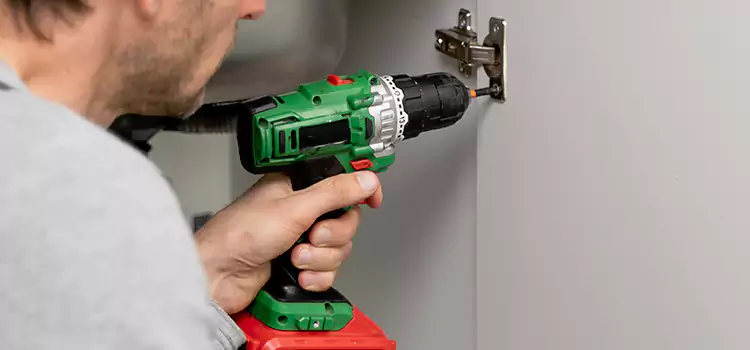 Commercial Door Hinge Repair Santa Fe