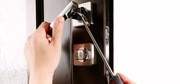 Door Lock Replacement Service Santa Fe